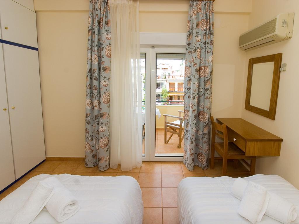 Aparthotel G. Kiapekou Loutra Edipsou  Zewnętrze zdjęcie