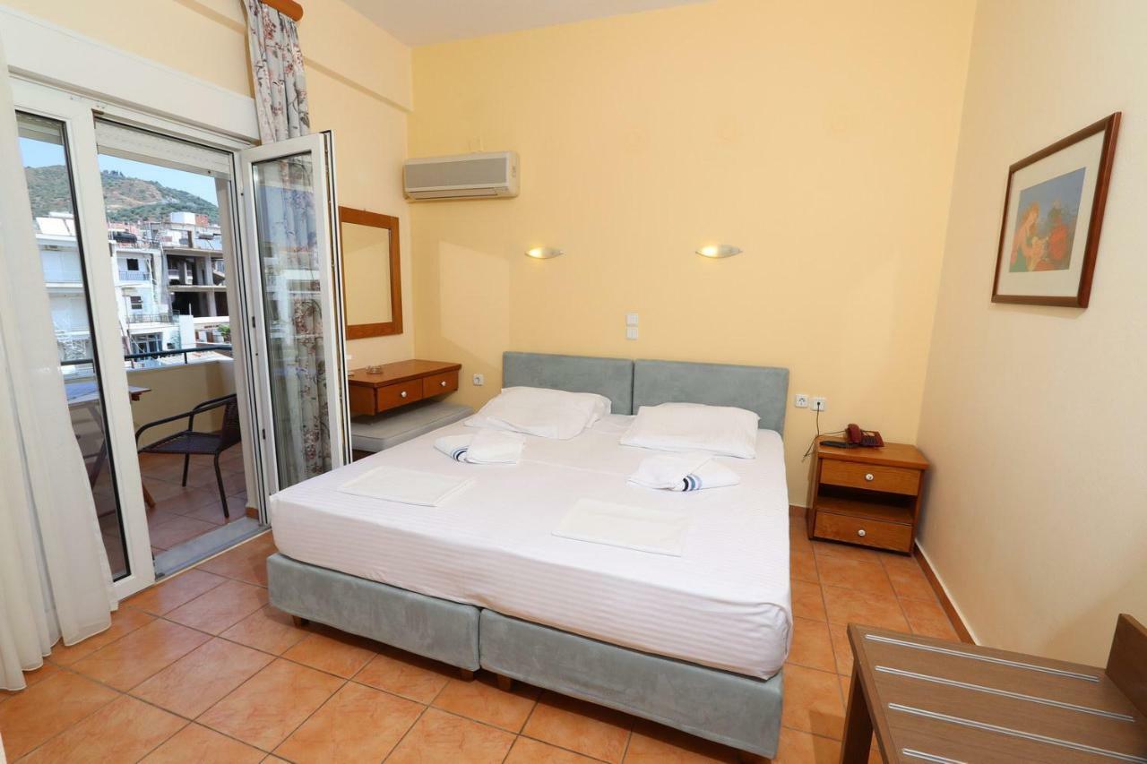 Aparthotel G. Kiapekou Loutra Edipsou  Zewnętrze zdjęcie