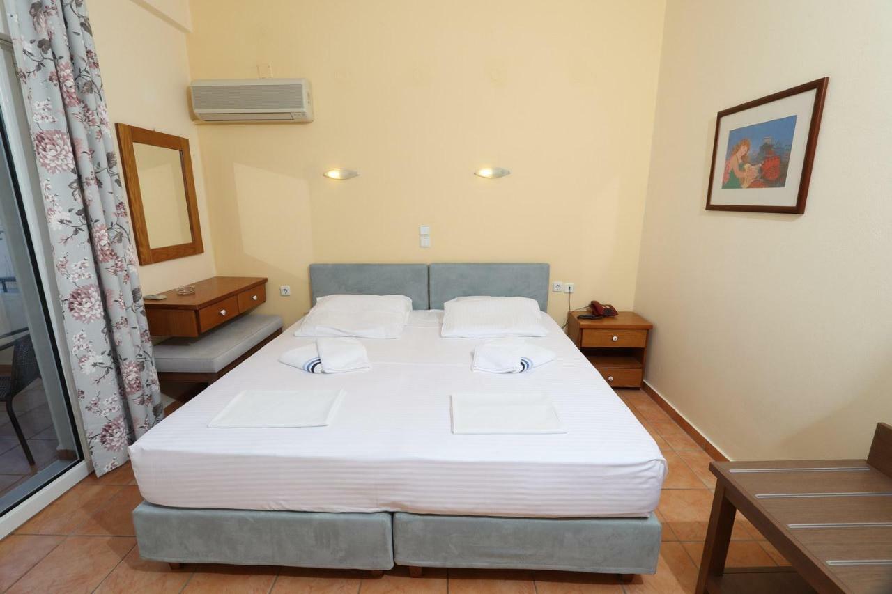 Aparthotel G. Kiapekou Loutra Edipsou  Zewnętrze zdjęcie